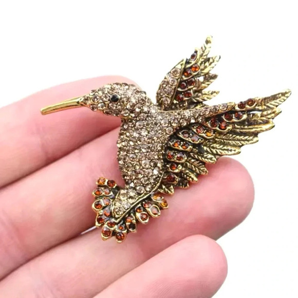 Hummingbird Brown Crystal Pin Brooch - Picture 8 of 10